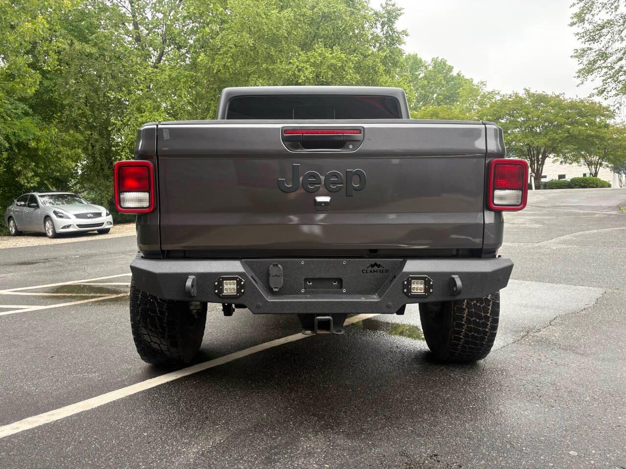 Jeep Gladiator Sport 2021