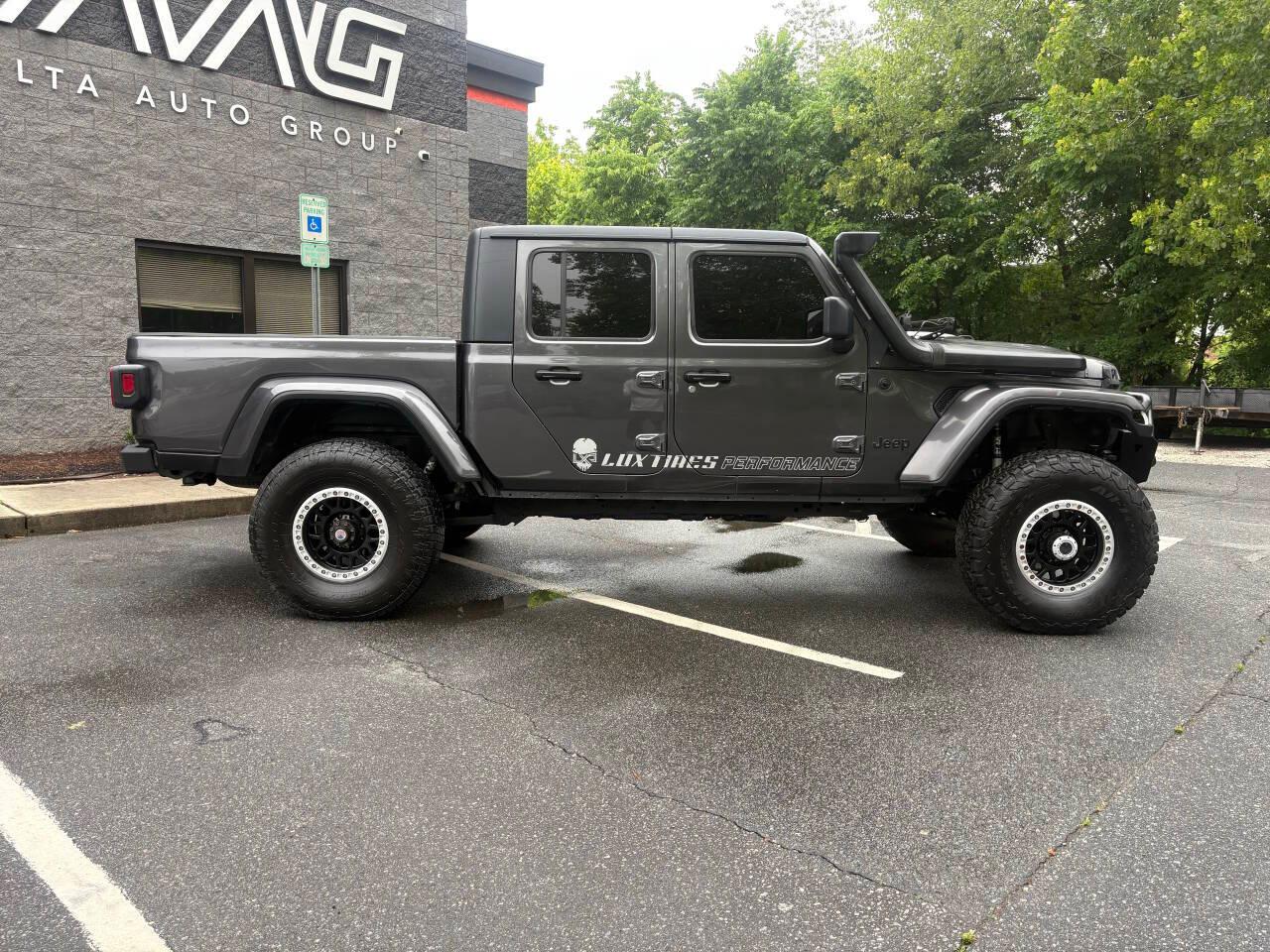 Jeep Gladiator Sport 2021