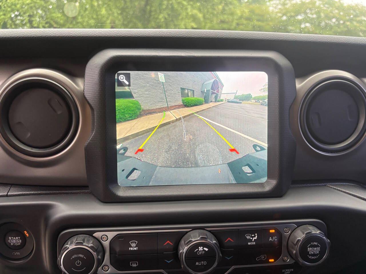 Jeep Gladiator Sport 2021