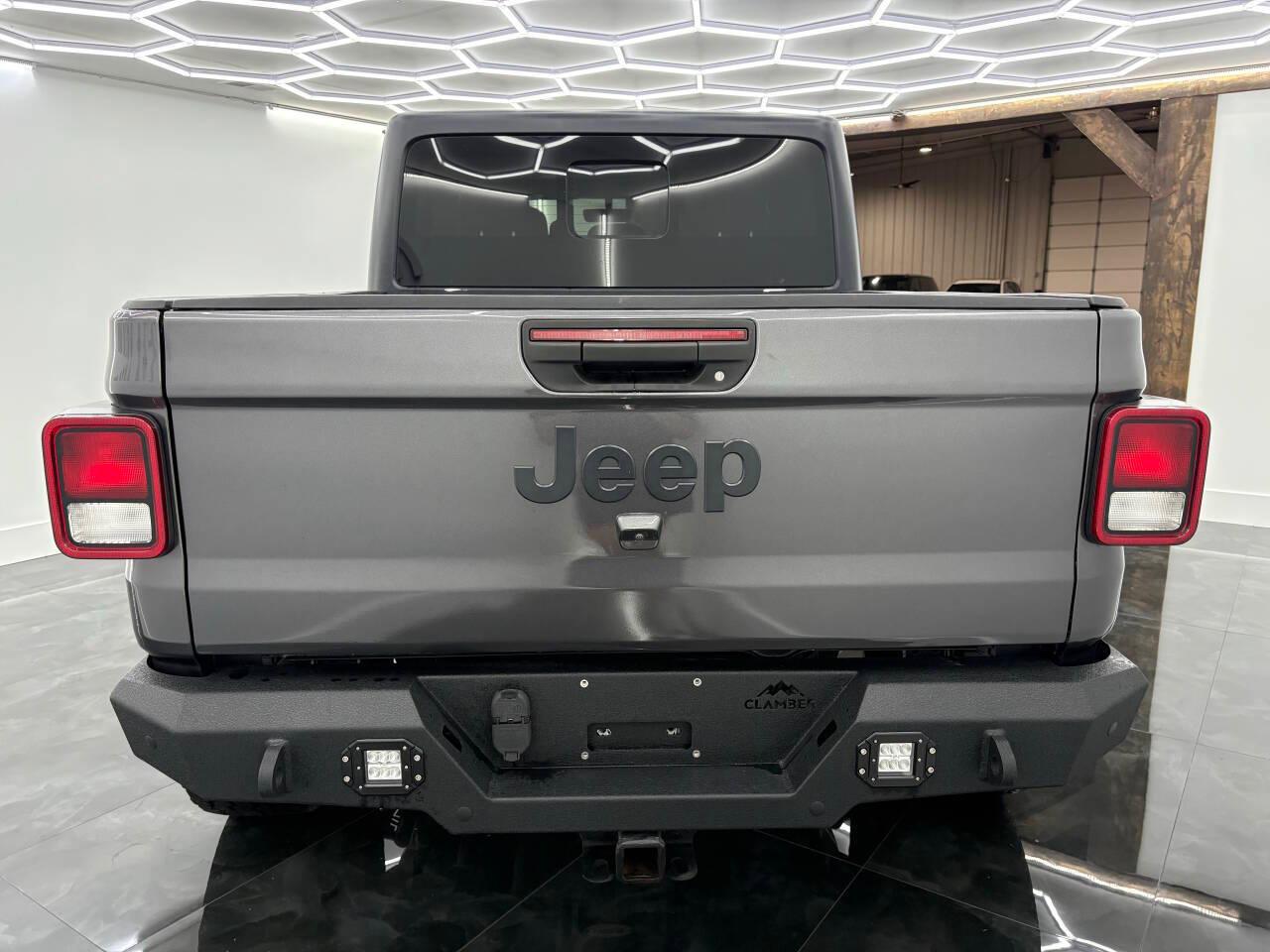 Jeep Gladiator Sport 2021