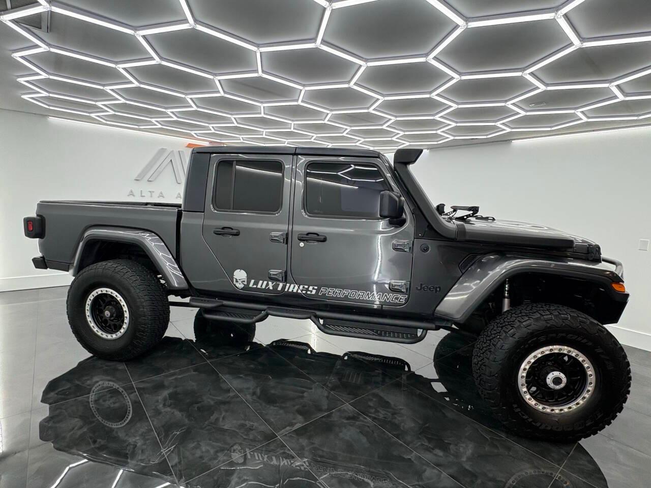 Jeep Gladiator Sport 2021