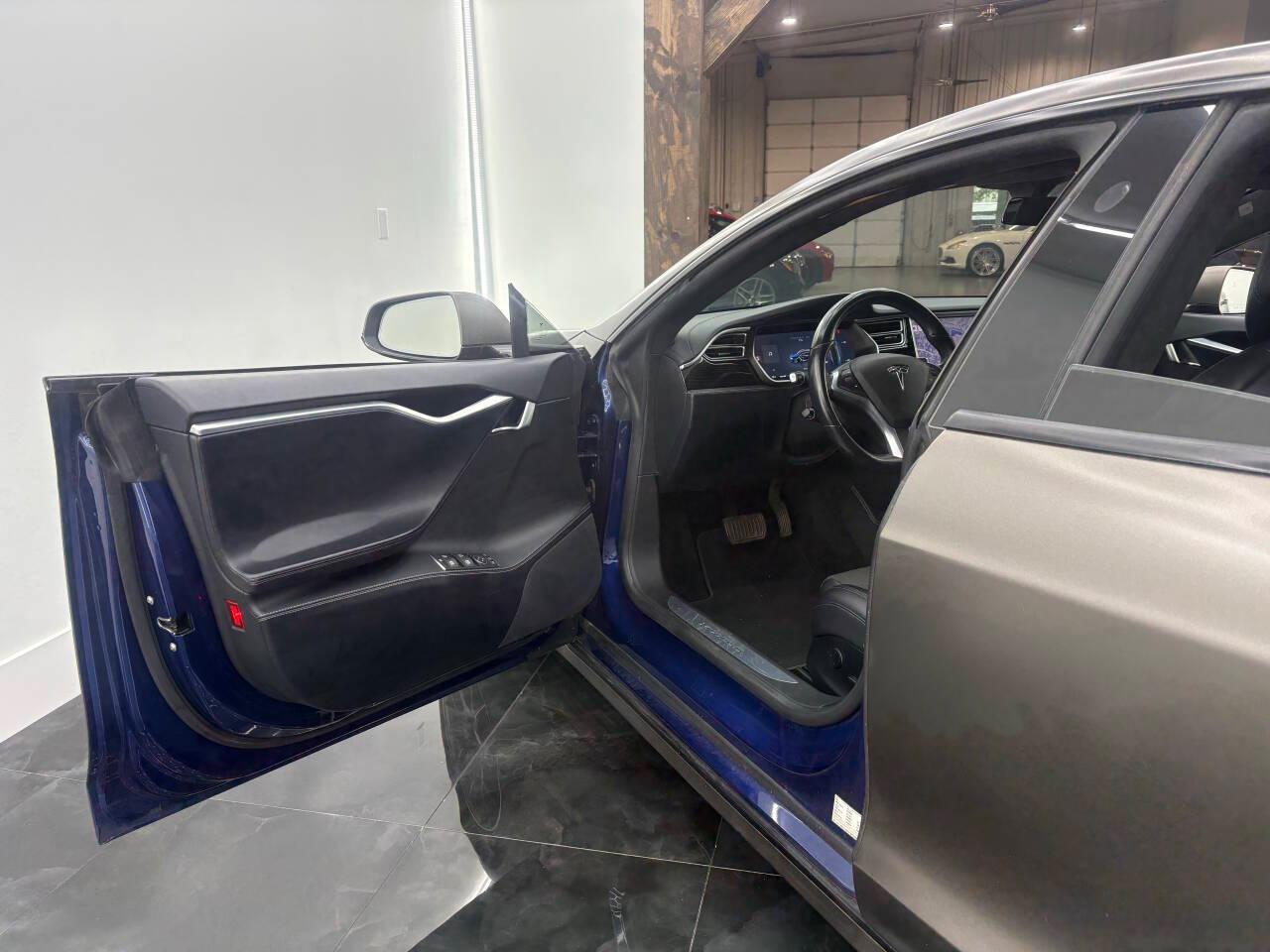 Tesla Model S 60 2017