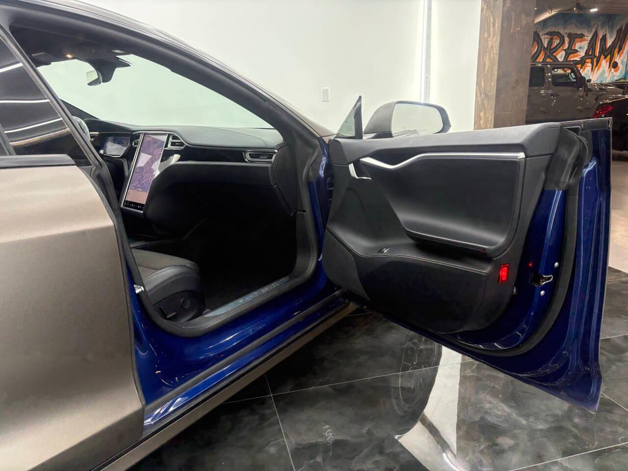 Tesla Model S 60 2017