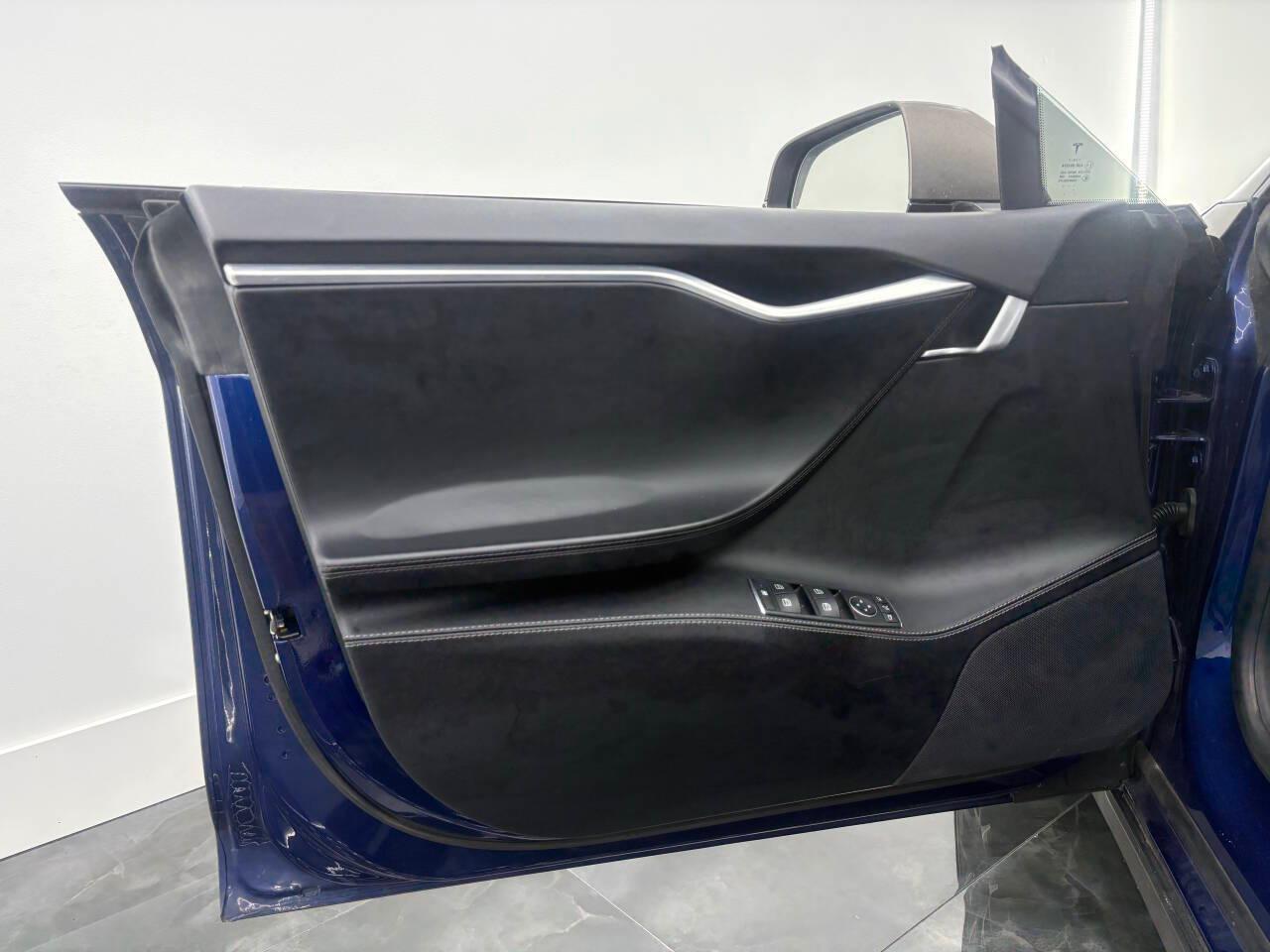 Tesla Model S 60 2017