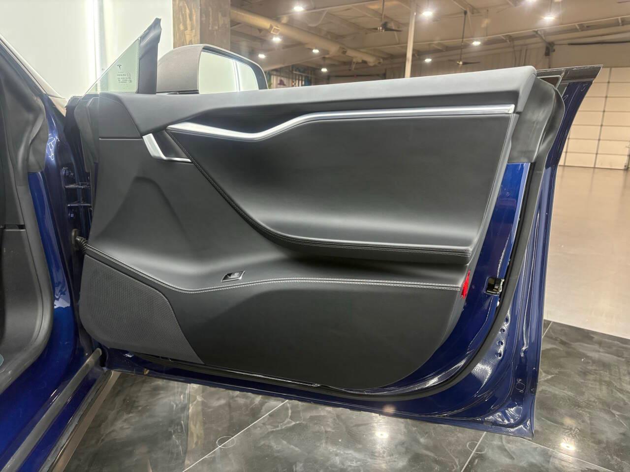 Tesla Model S 60 2017