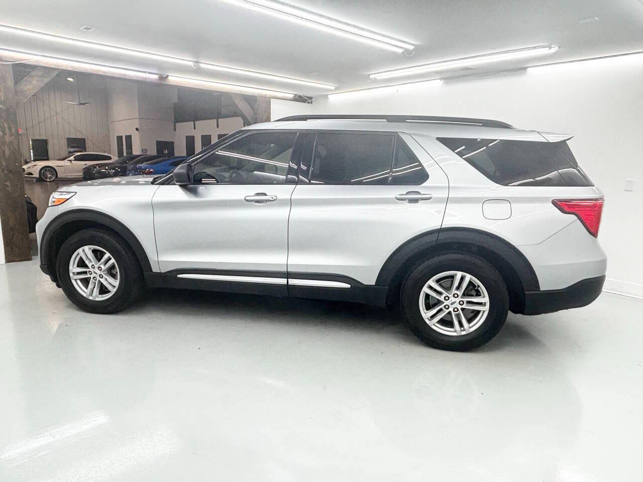 Ford Explorer XLT 2021