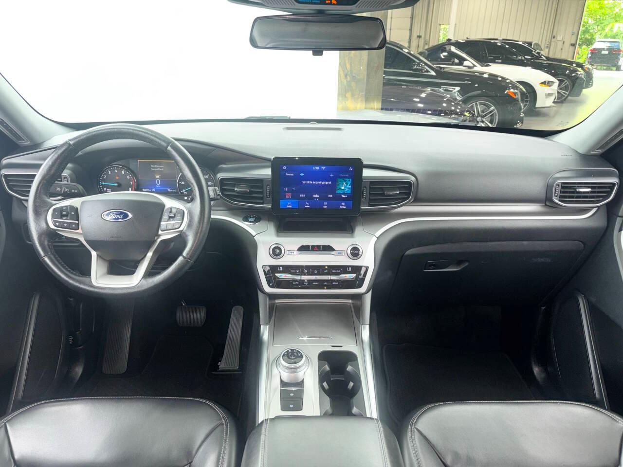 Ford Explorer XLT 2021