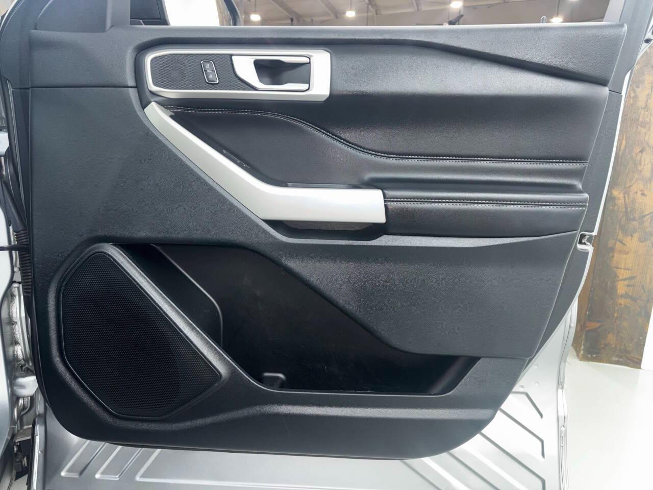 Ford Explorer XLT 2021