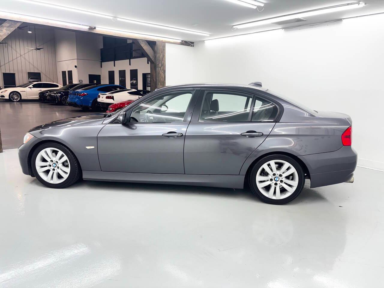 BMW 3-Series 328i 2008