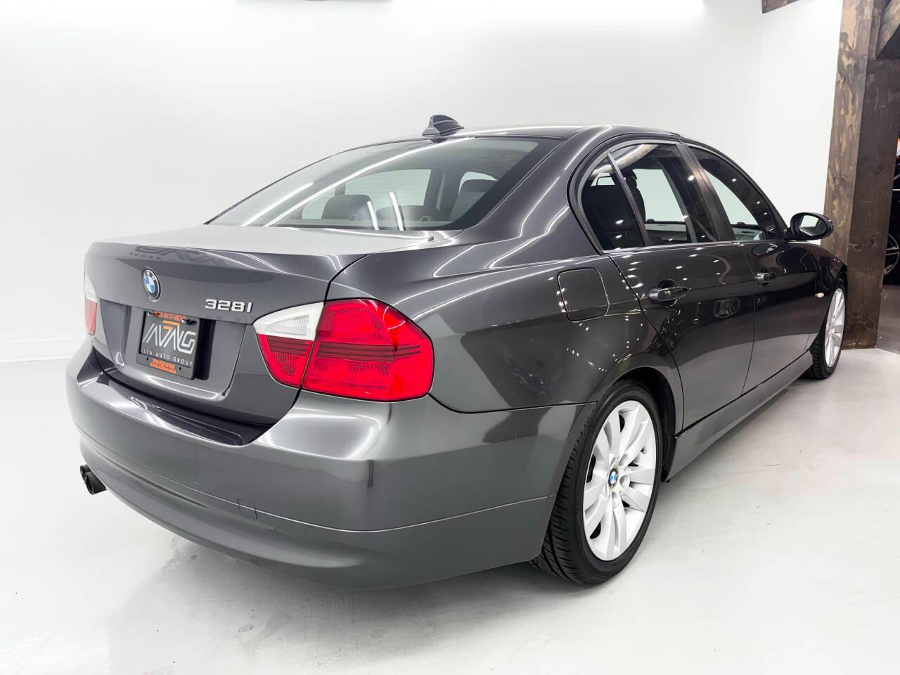 BMW 3-Series 328i 2008