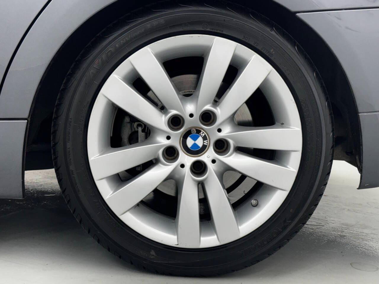 BMW 3-Series 328i 2008