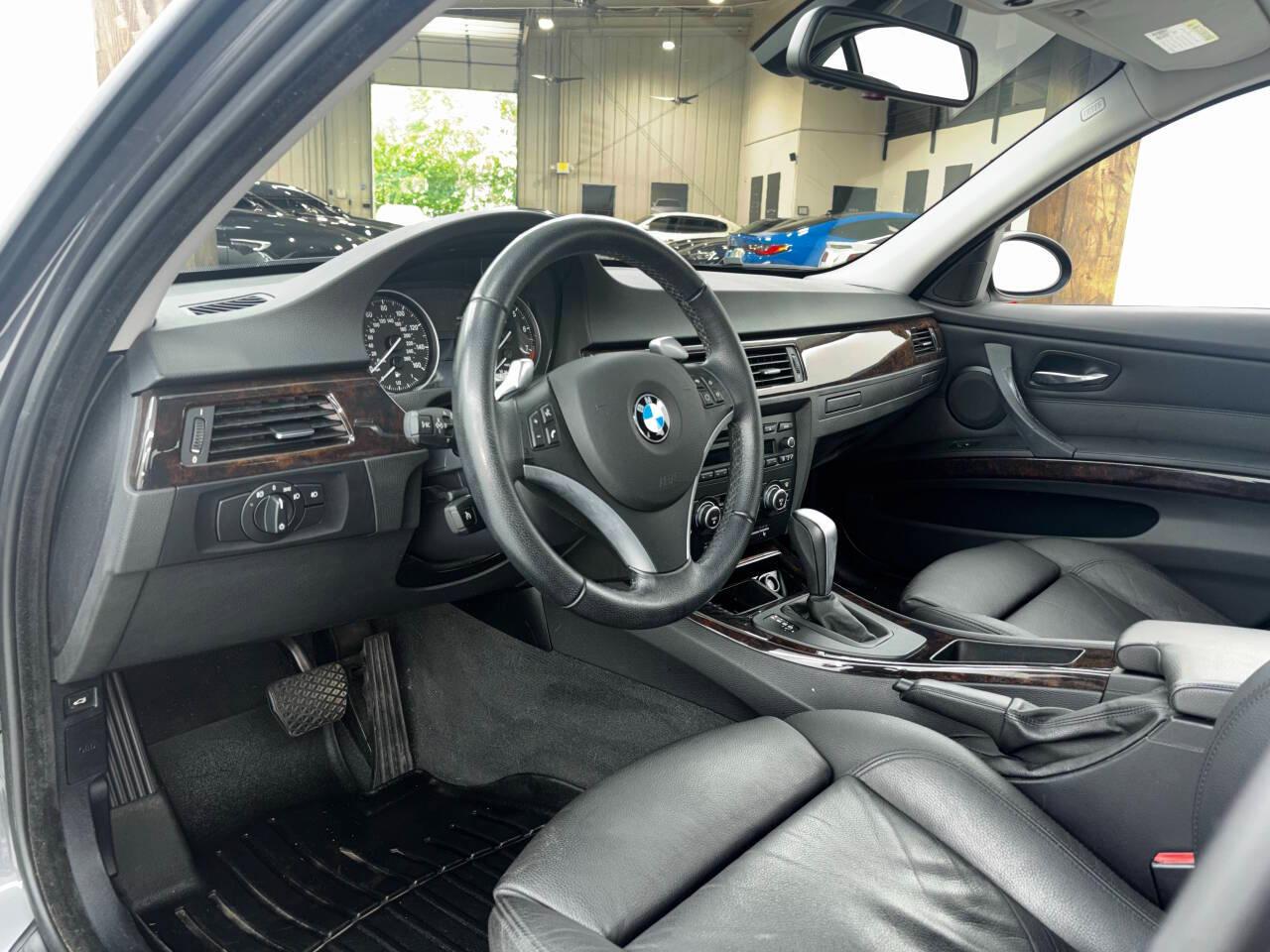 BMW 3-Series 328i 2008