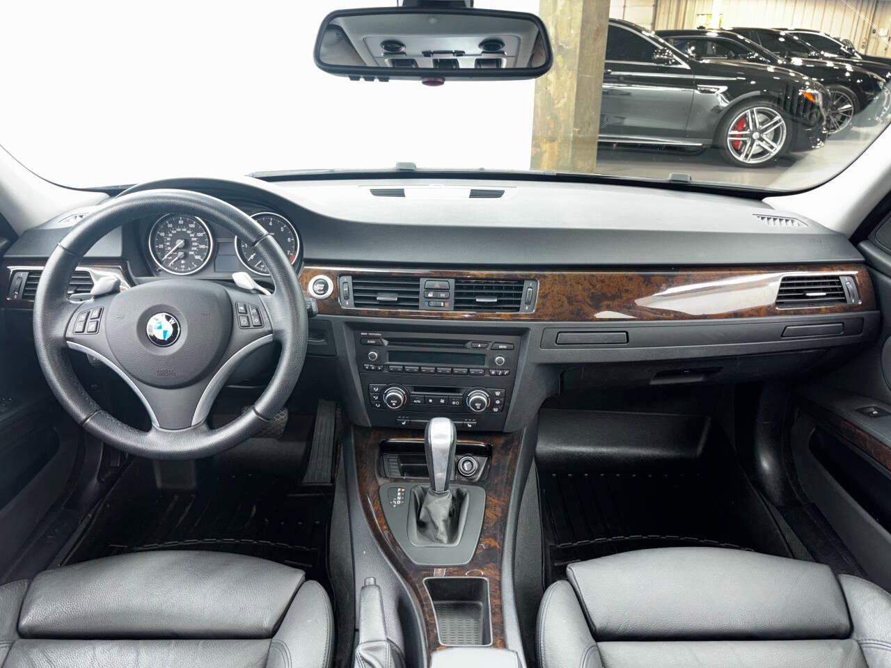 BMW 3-Series 328i 2008