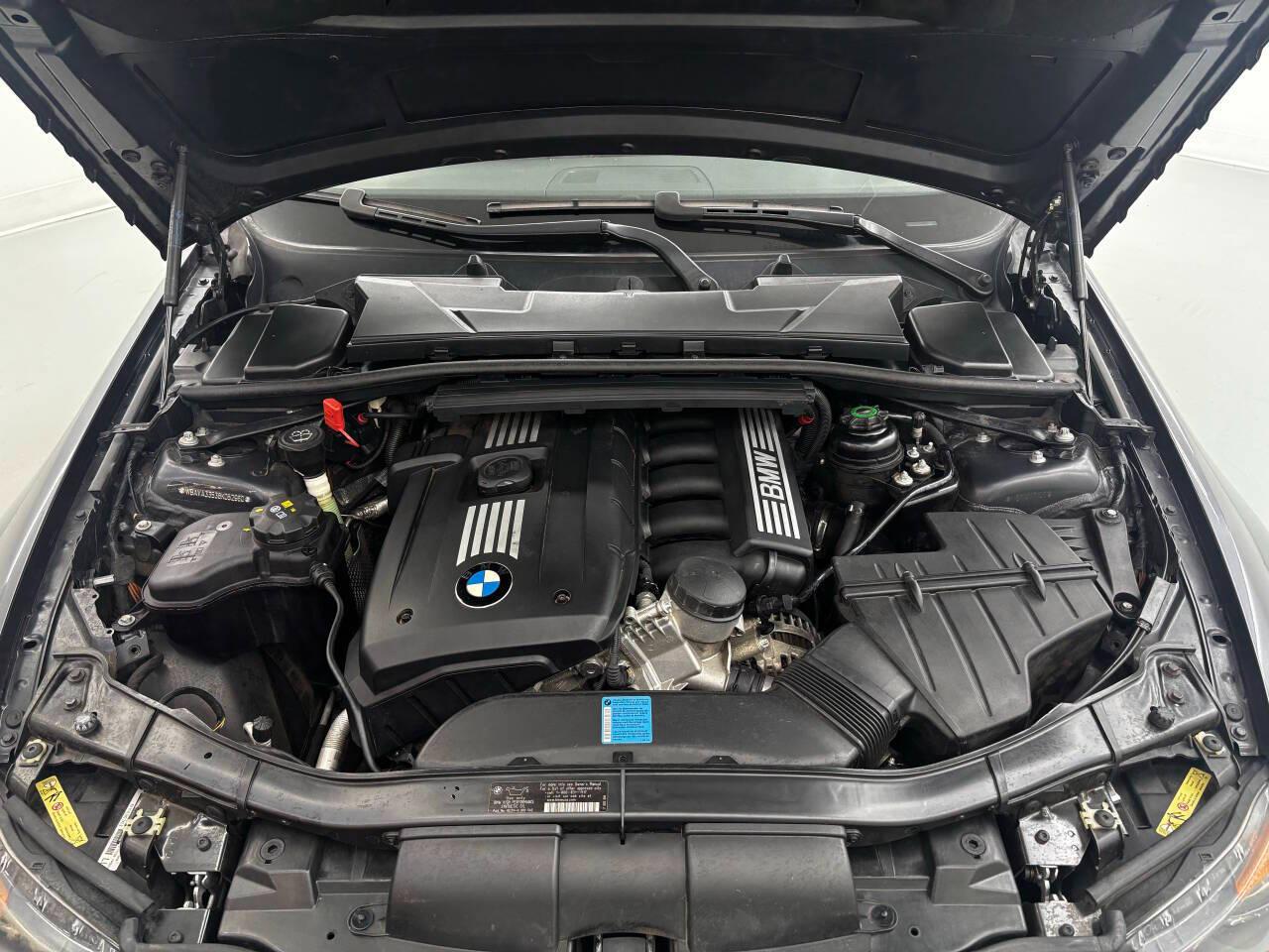 BMW 3-Series 328i 2008