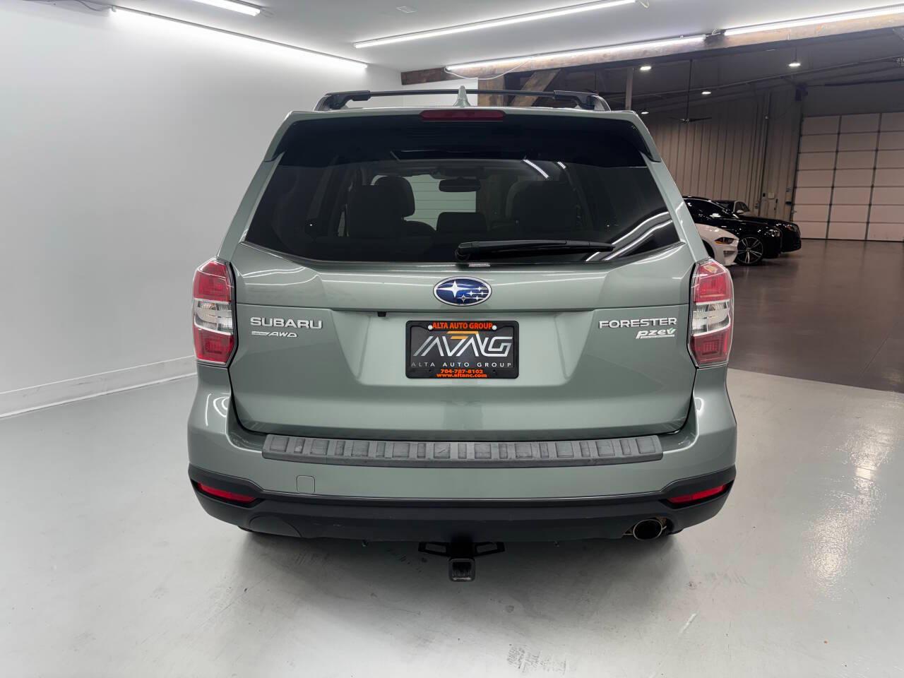 Subaru Forester 2.5i Limited 2016