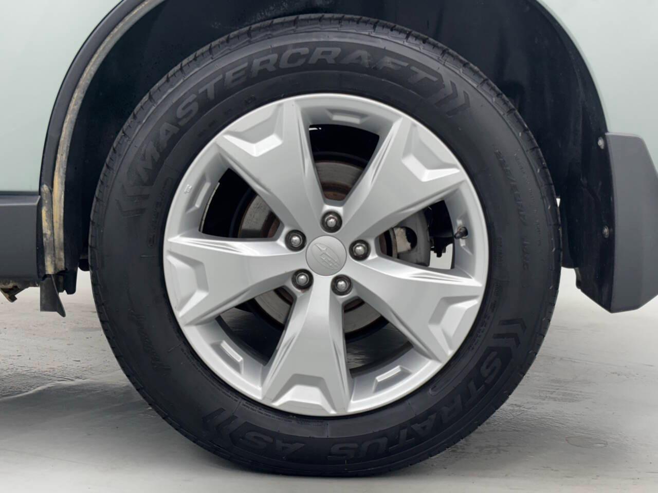 Subaru Forester 2.5i Limited 2016