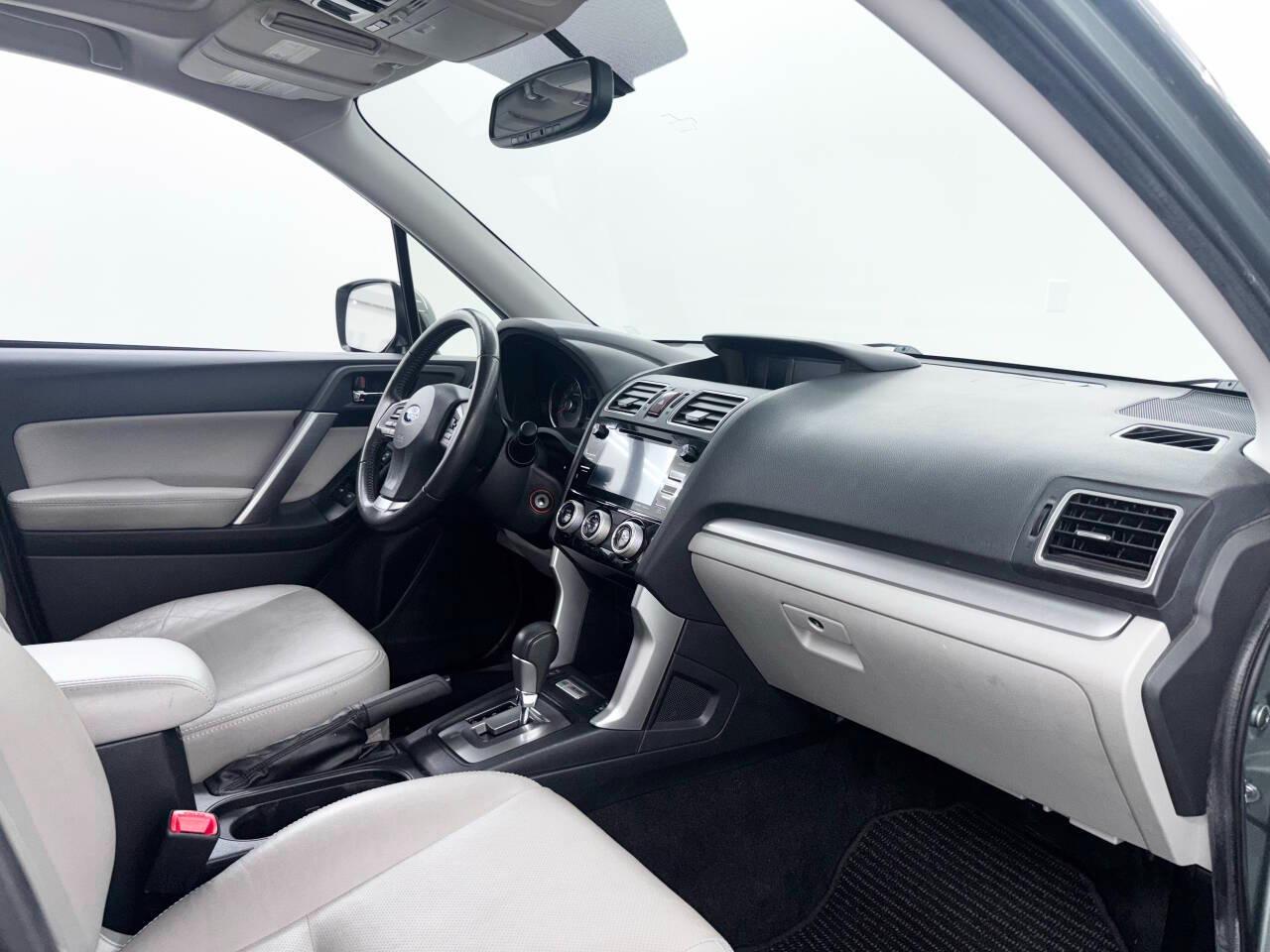 Subaru Forester 2.5i Limited 2016