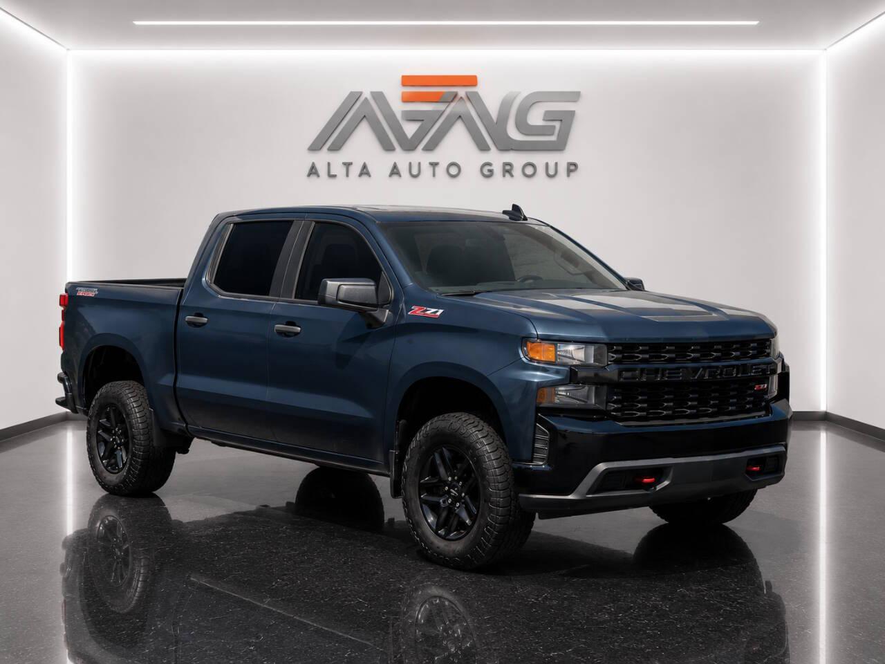 Chevrolet Silverado 1500 Custom Trail Boss Crew Cab Short Box 4WD 2020