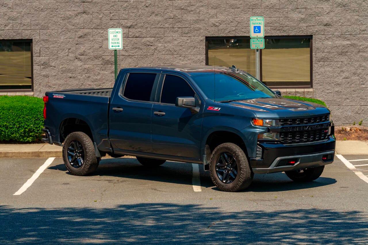 Chevrolet Silverado 1500 Custom Trail Boss Crew Cab Short Box 4WD 2020