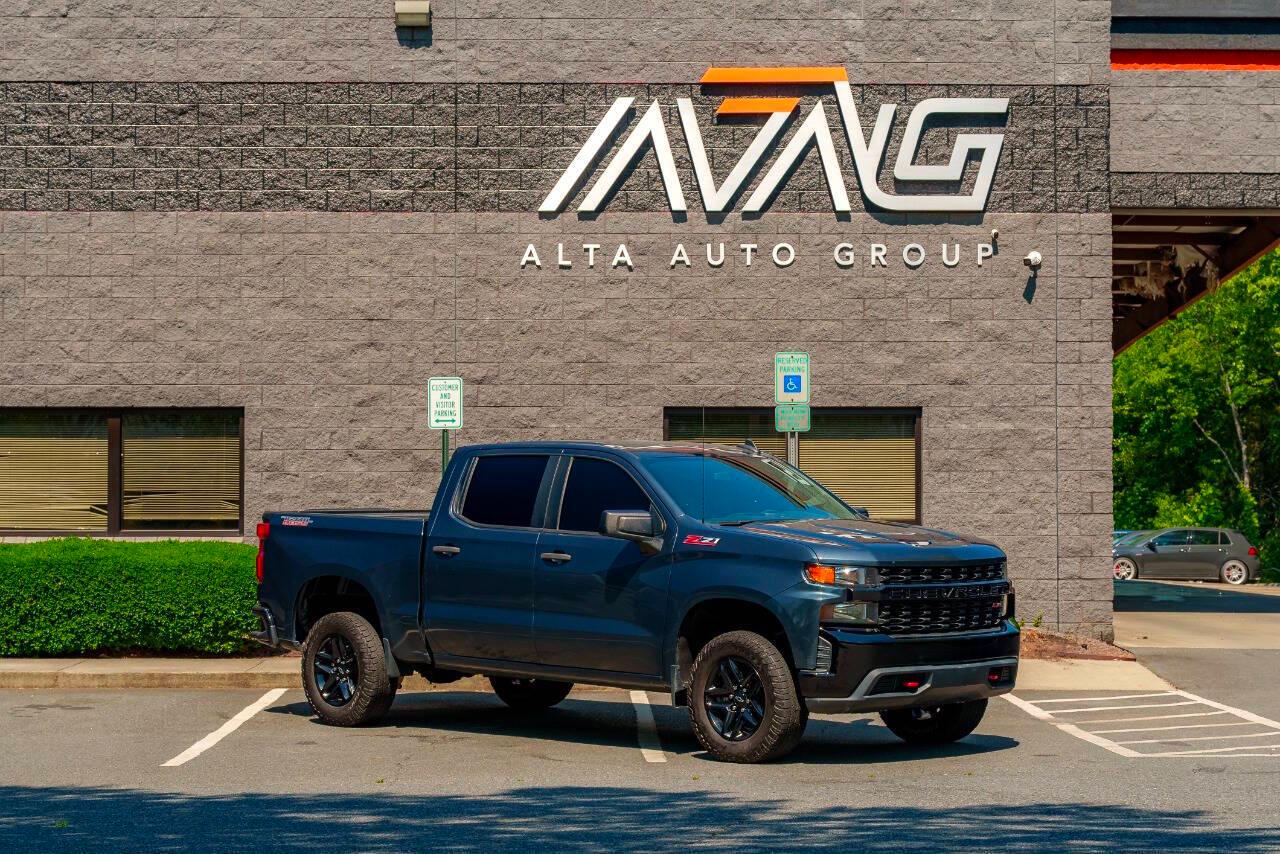 Chevrolet Silverado 1500 Custom Trail Boss Crew Cab Short Box 4WD 2020