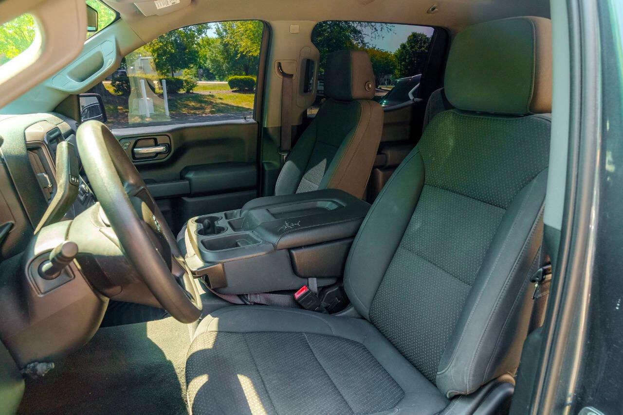 Chevrolet Silverado 1500 Custom Trail Boss Crew Cab Short Box 4WD 2020