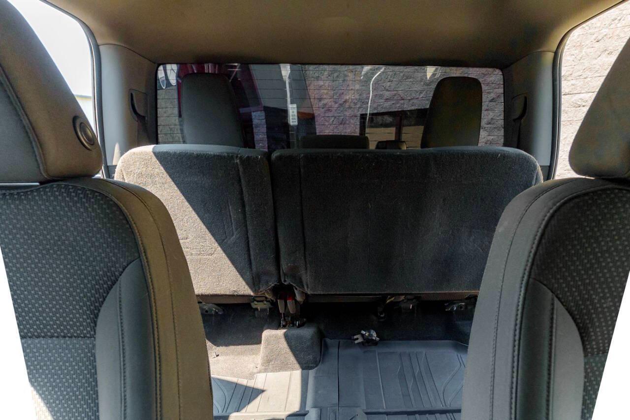 Chevrolet Silverado 1500 Custom Trail Boss Crew Cab Short Box 4WD 2020