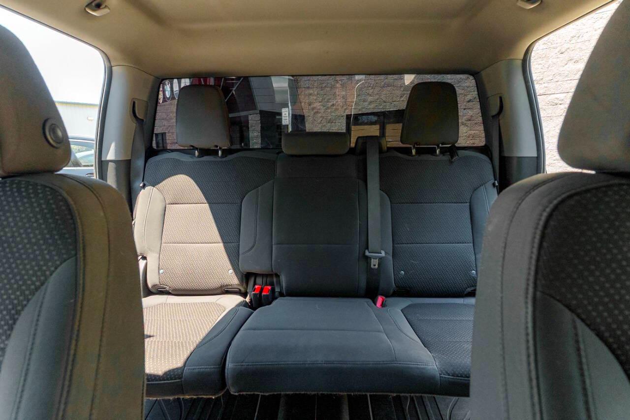 Chevrolet Silverado 1500 Custom Trail Boss Crew Cab Short Box 4WD 2020