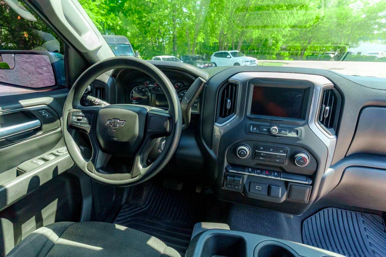 Chevrolet Silverado 1500 Custom Trail Boss Crew Cab Short Box 4WD 2020
