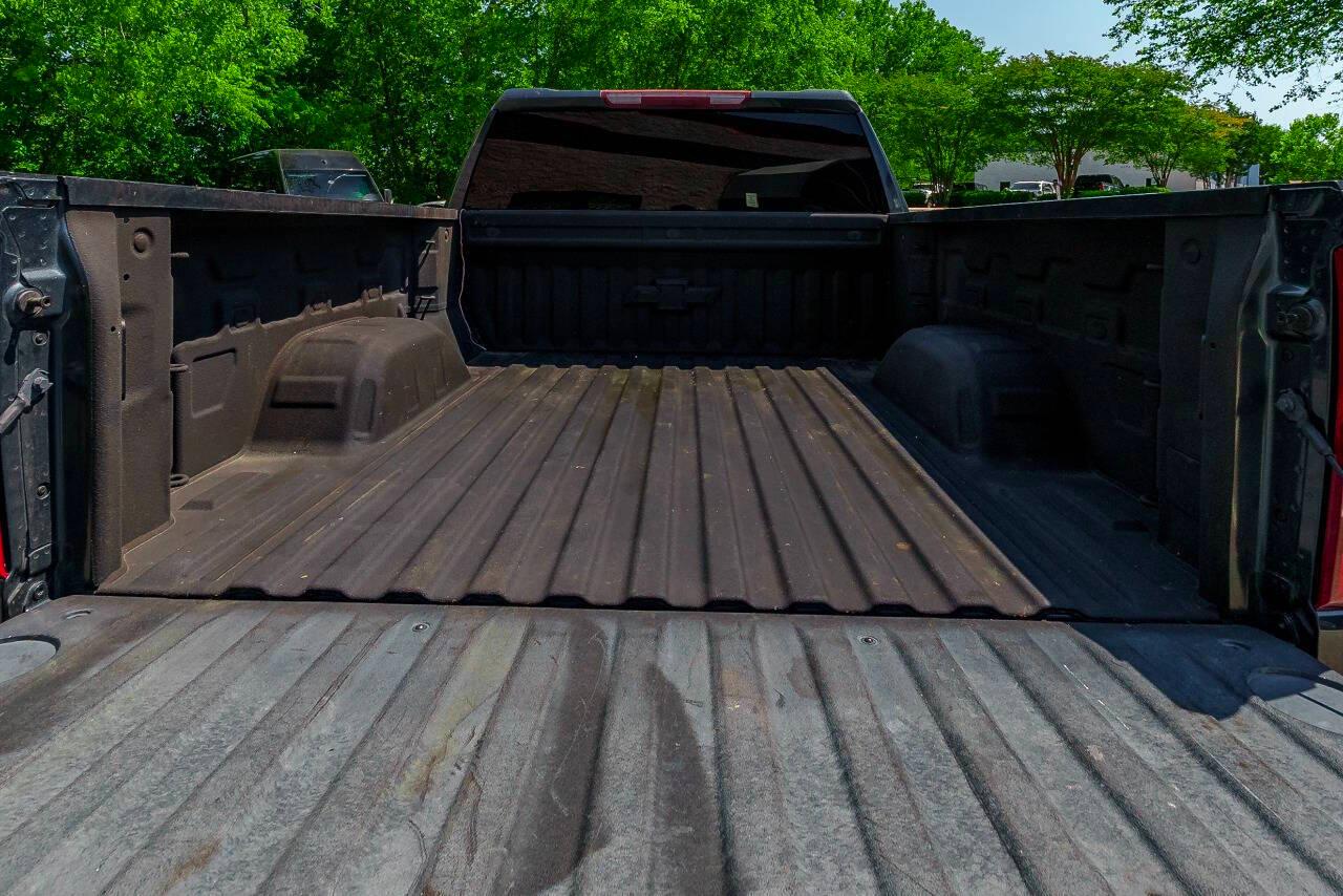 Chevrolet Silverado 1500 Custom Trail Boss Crew Cab Short Box 4WD 2020