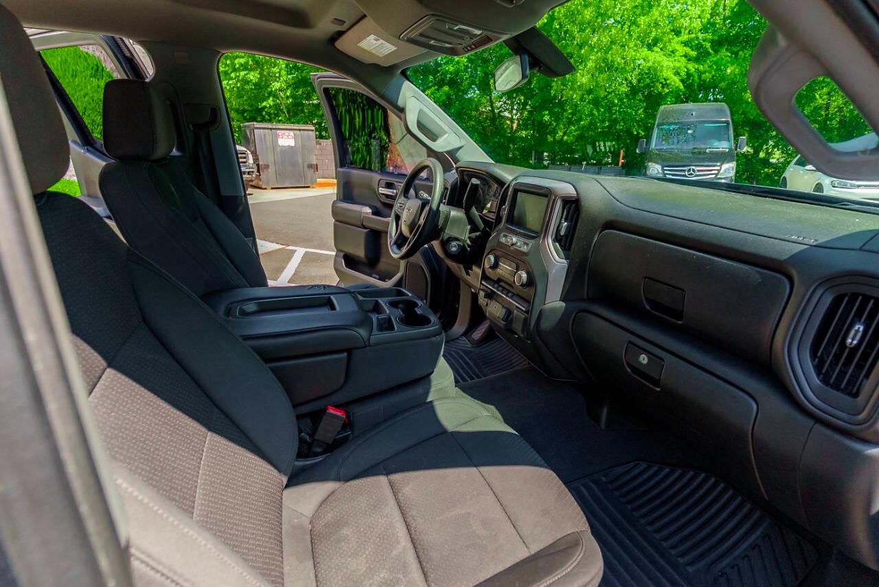 Chevrolet Silverado 1500 Custom Trail Boss Crew Cab Short Box 4WD 2020