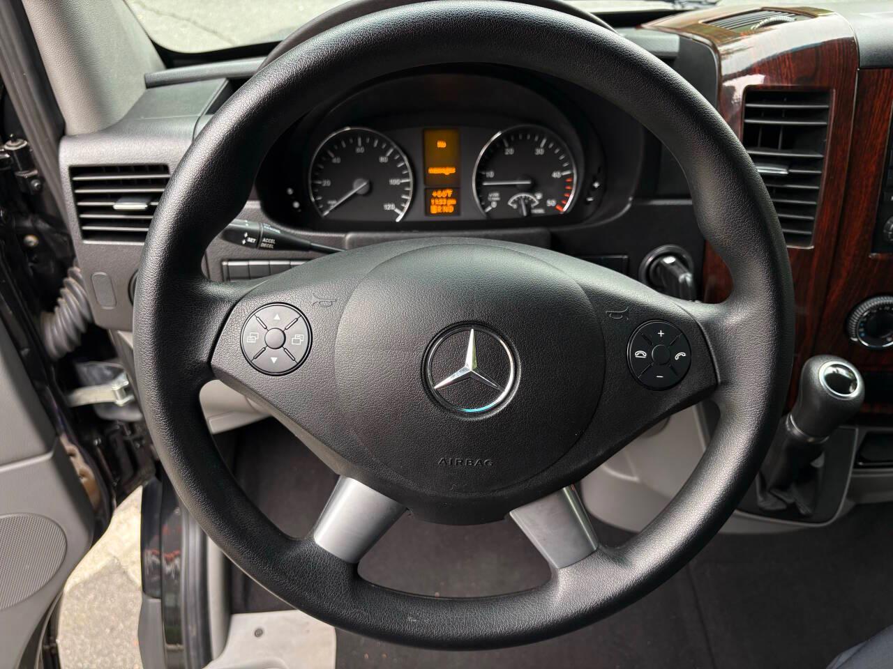 Mercedes-Benz Sprinter 2500 170-in. WB 2016