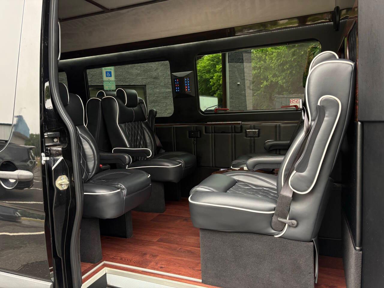 Mercedes-Benz Sprinter 2500 170-in. WB 2016