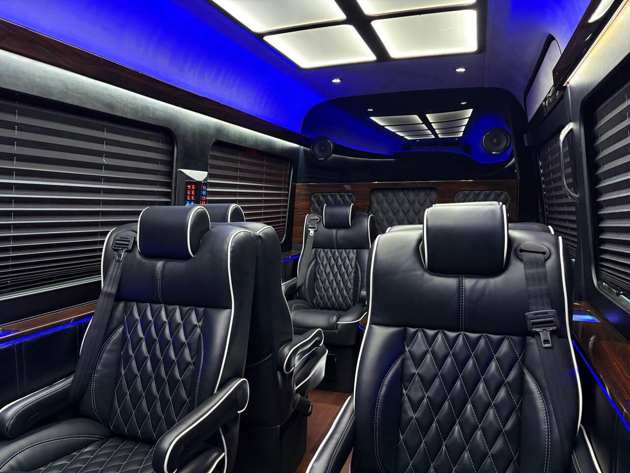 Mercedes-Benz Sprinter 2500 170-in. WB 2016