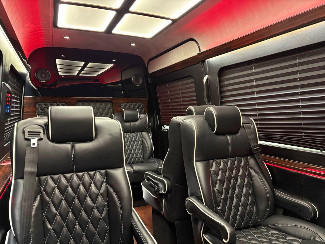 Mercedes-Benz Sprinter 2500 170-in. WB 2016