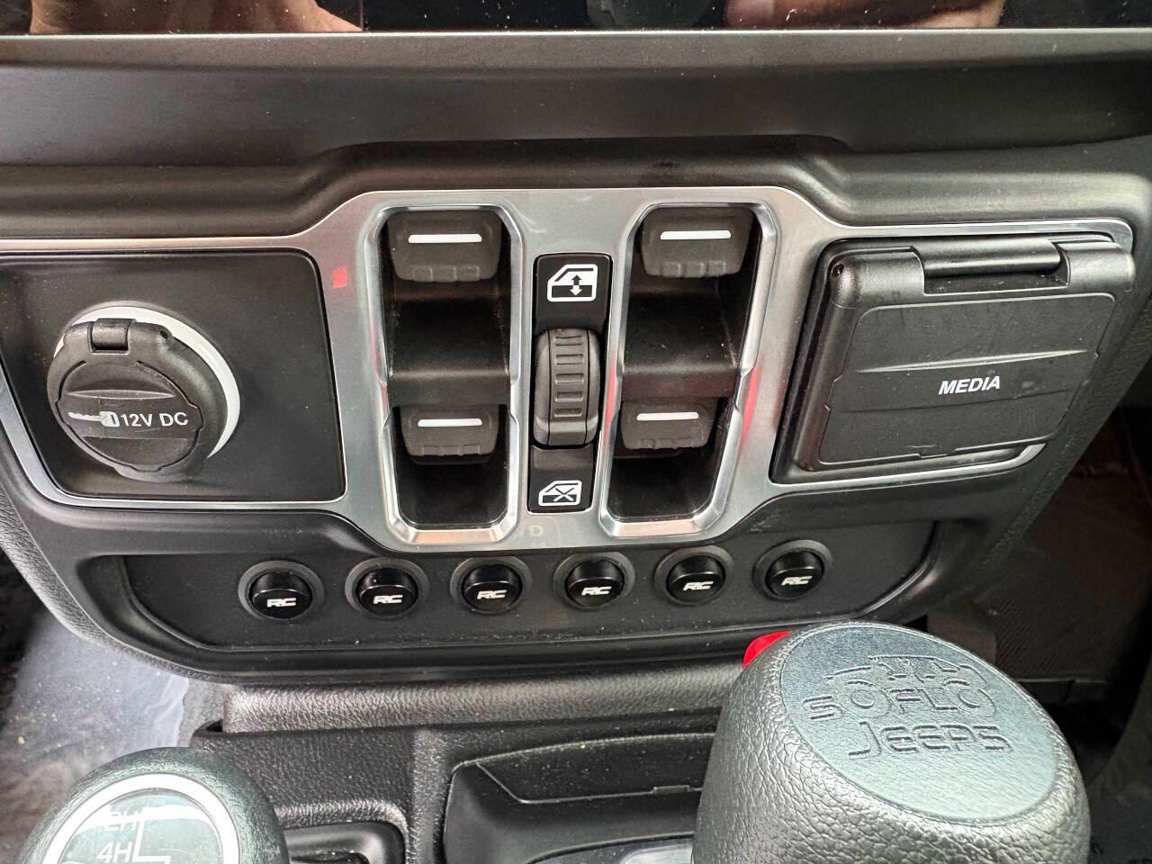 Jeep Gladiator Sport 2022