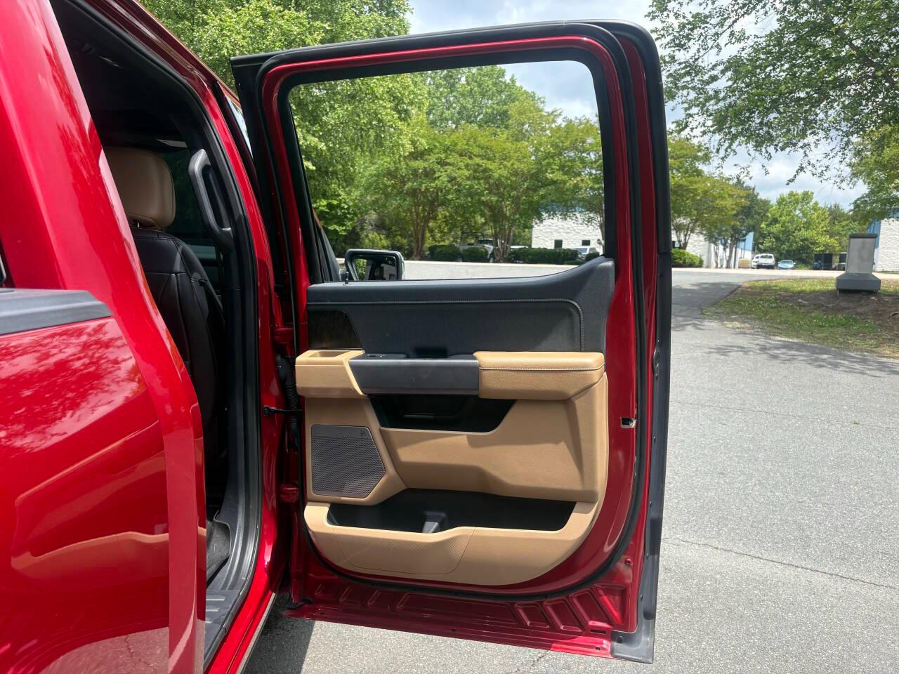 Ford F-150 King-Ranch SuperCrew 5.5-ft. 2WD 2021
