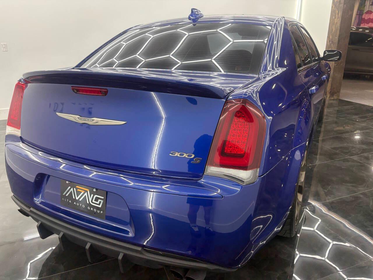 Chrysler 300 S V6 RWD 2020