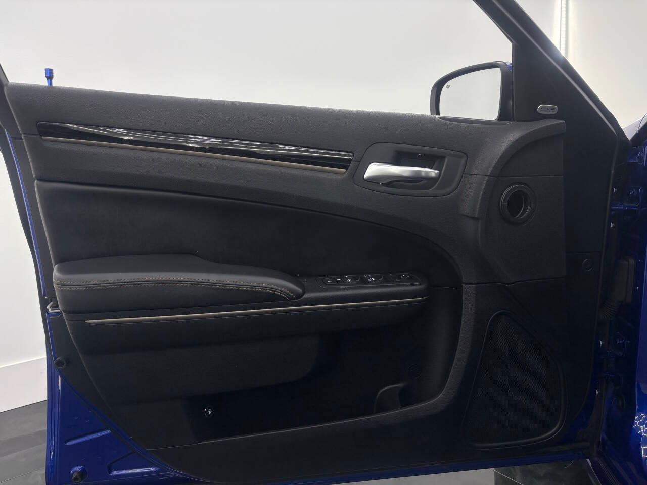 Chrysler 300 S V6 RWD 2020