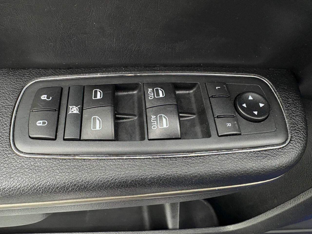 Chrysler 300 S V6 RWD 2020