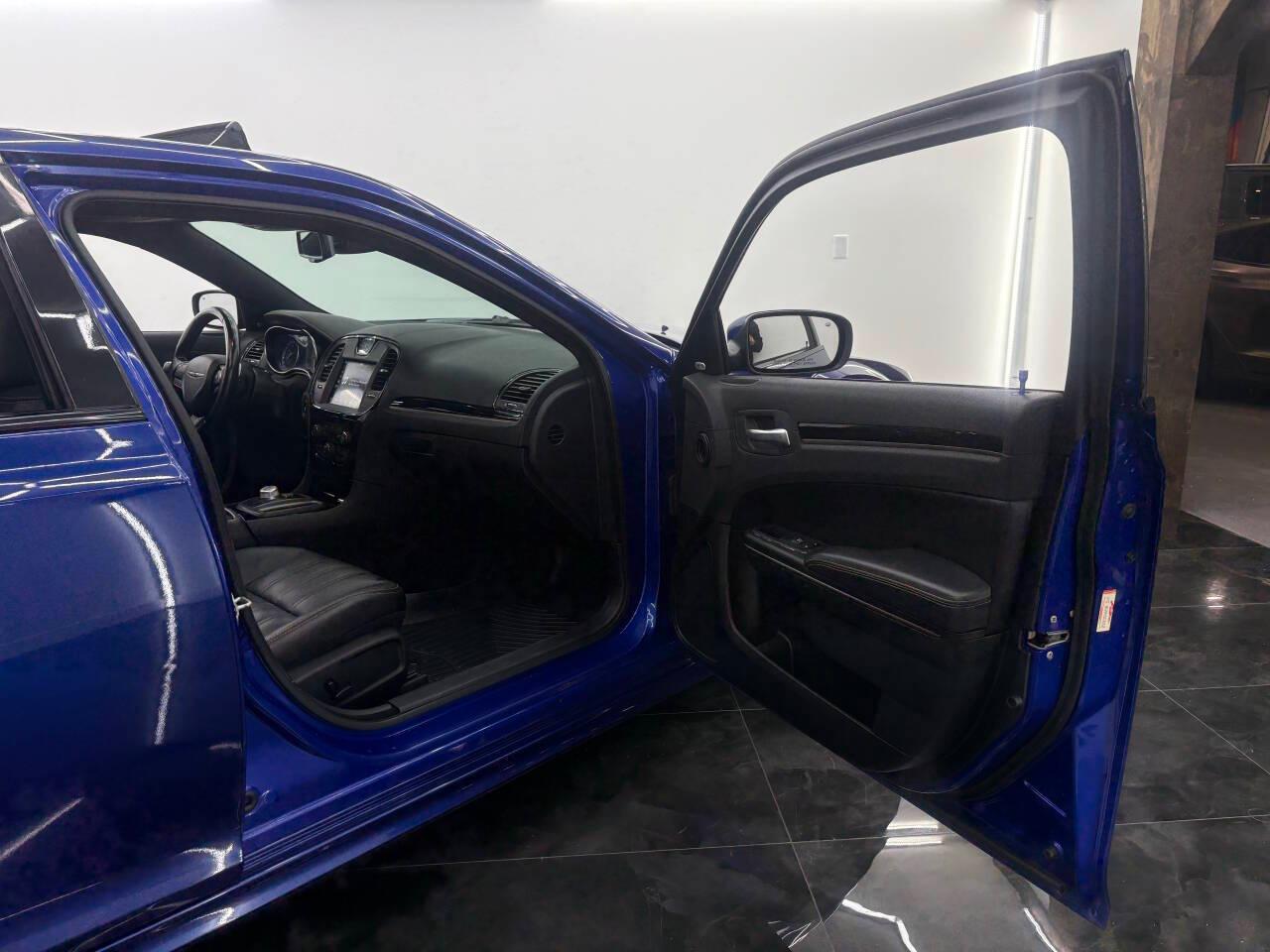 Chrysler 300 S V6 RWD 2020