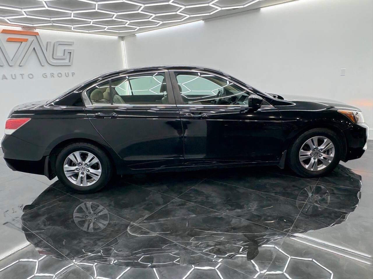 Honda Accord SE Sedan AT 2012