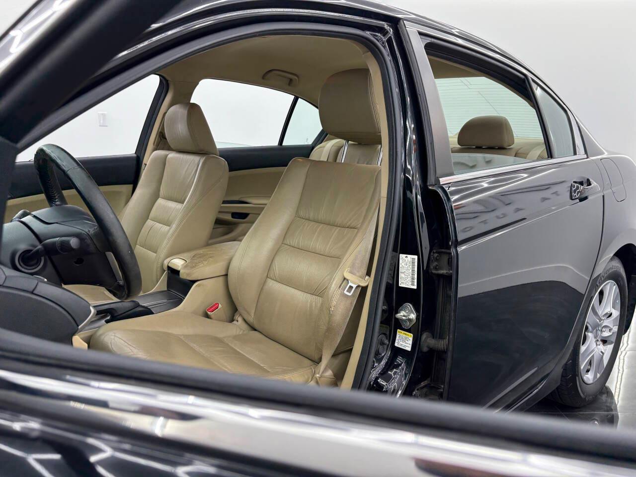Honda Accord SE Sedan AT 2012