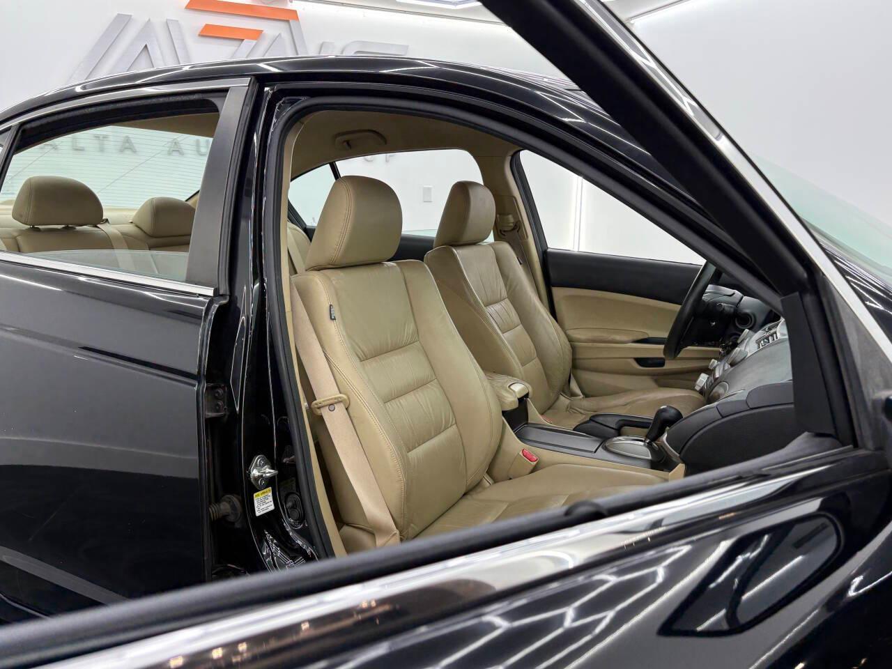 Honda Accord SE Sedan AT 2012