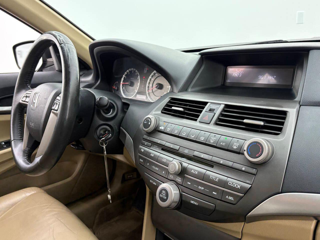 Honda Accord SE Sedan AT 2012
