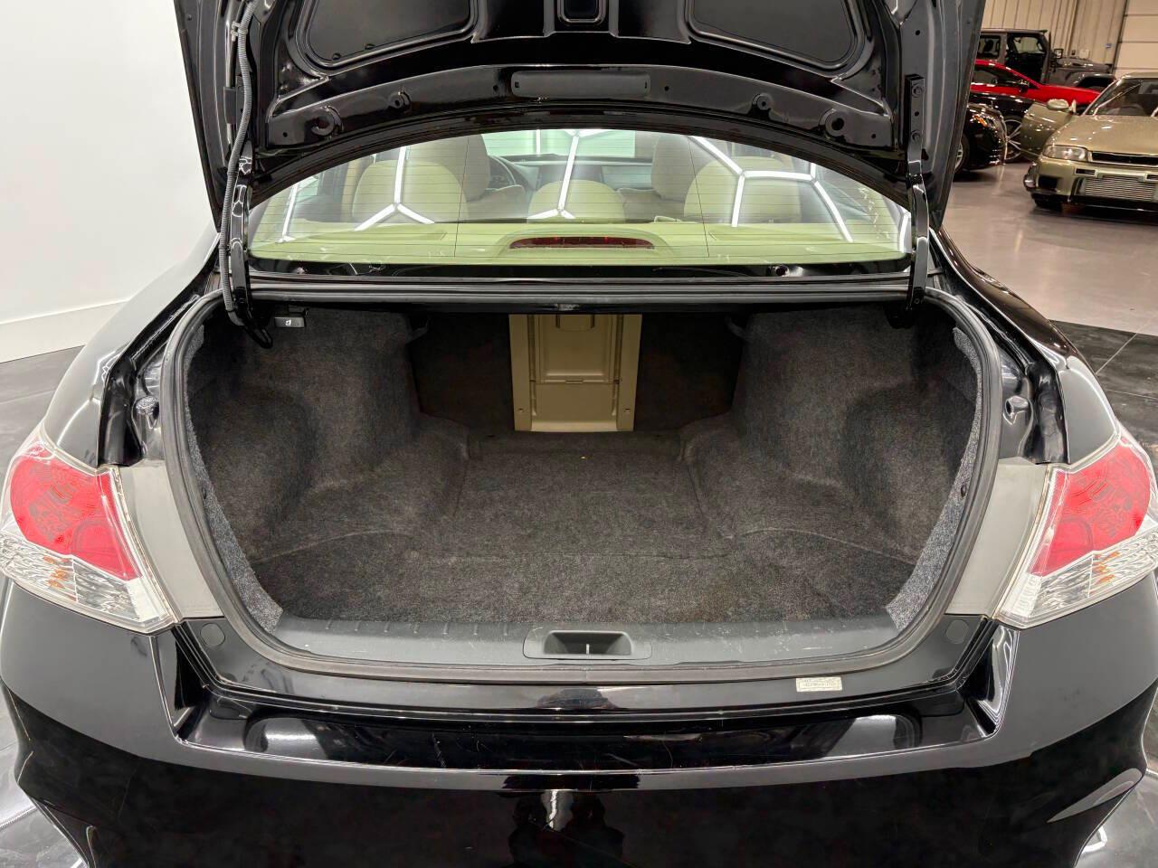Honda Accord SE Sedan AT 2012