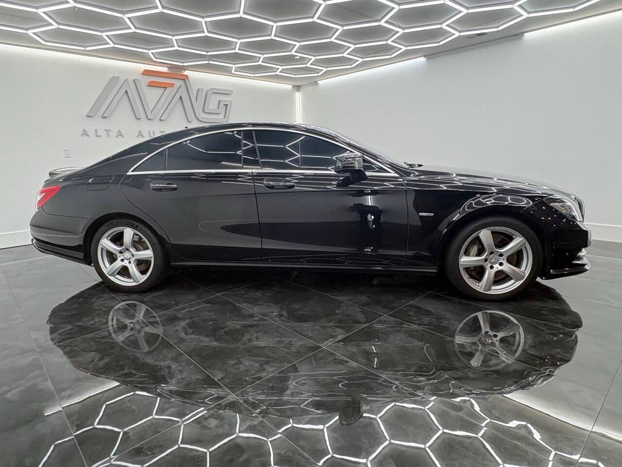 Mercedes-Benz CLS-Class CLS550 2012
