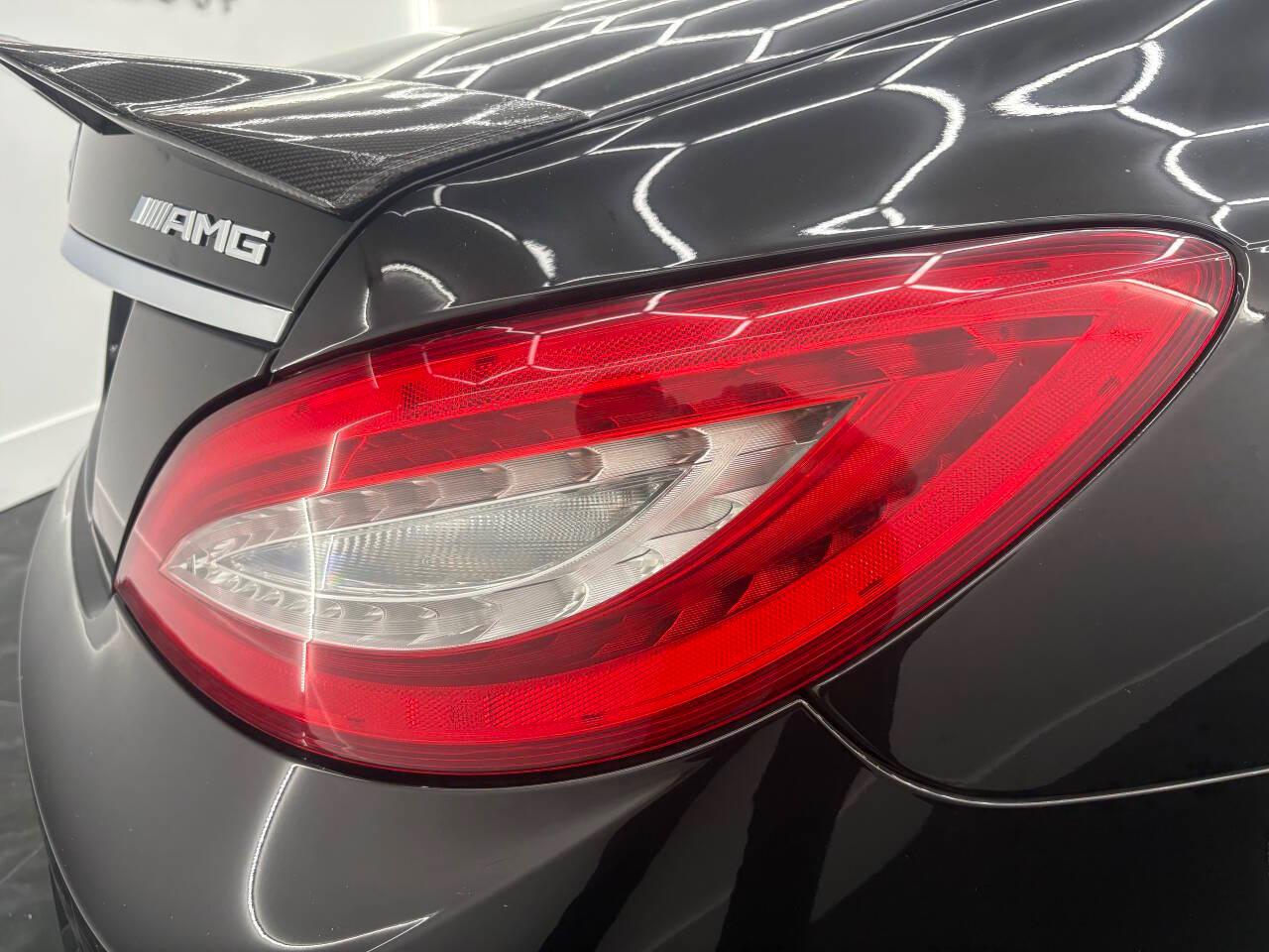 Mercedes-Benz CLS-Class CLS550 2012