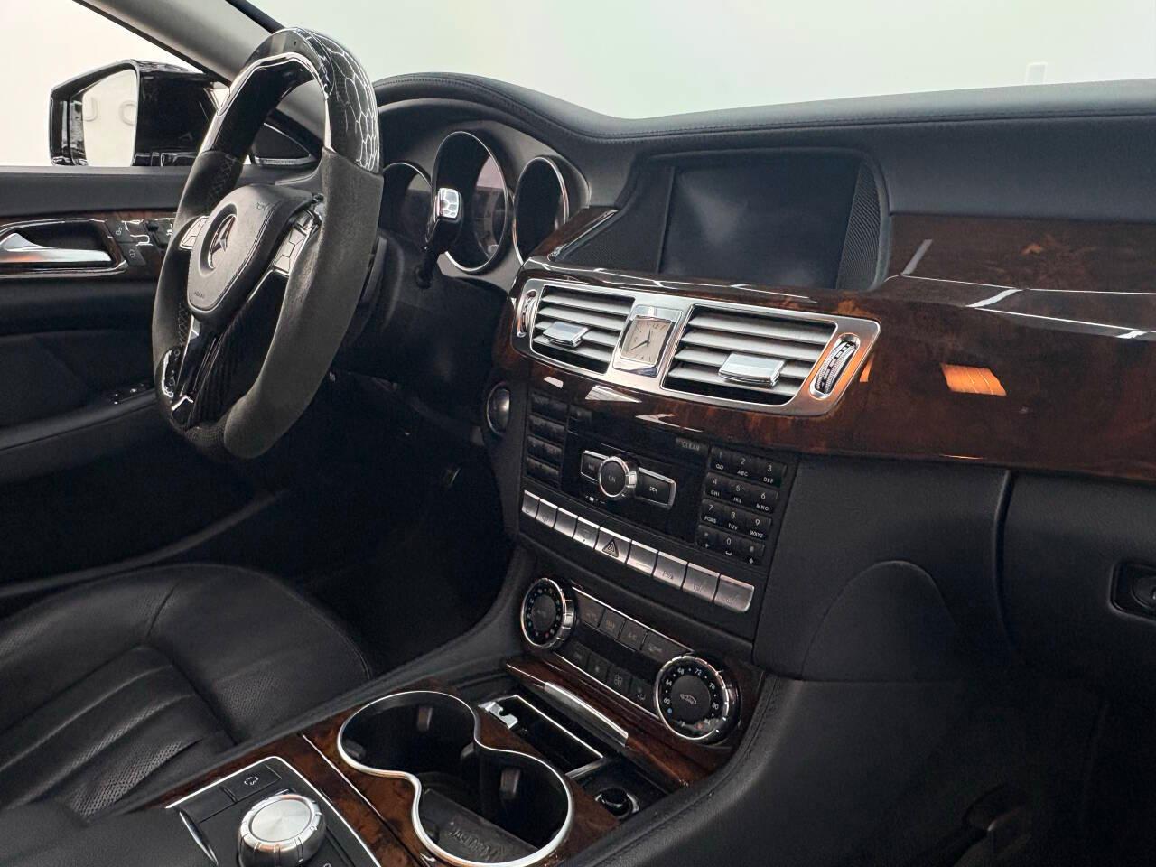 Mercedes-Benz CLS-Class CLS550 2012