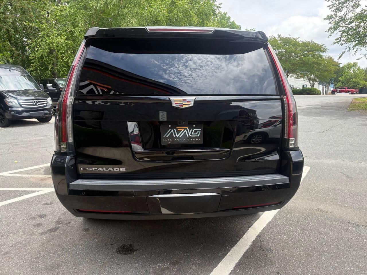 Cadillac Escalade ESV Premium Luxury 4WD 2020