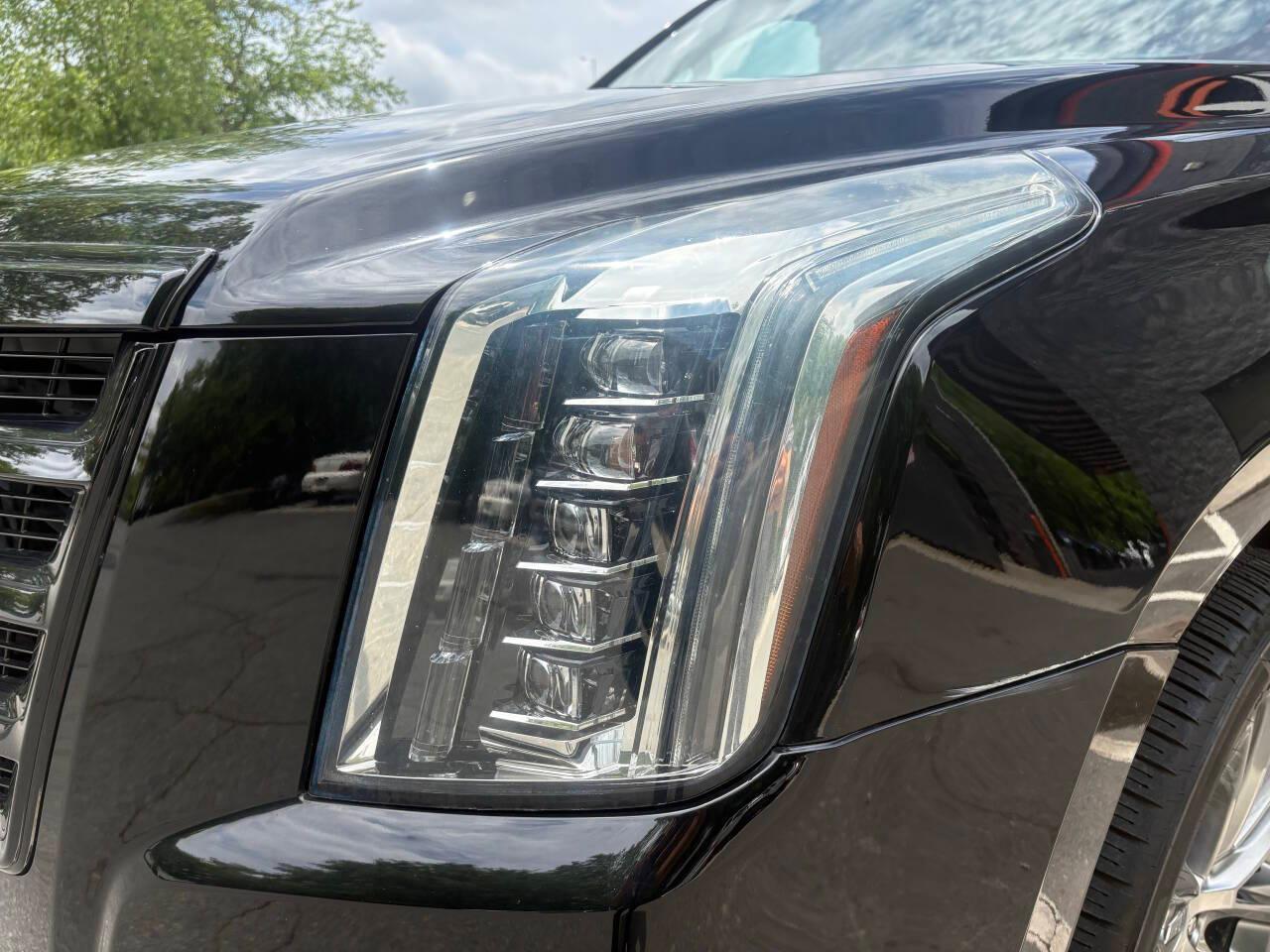 Cadillac Escalade ESV Premium Luxury 4WD 2020